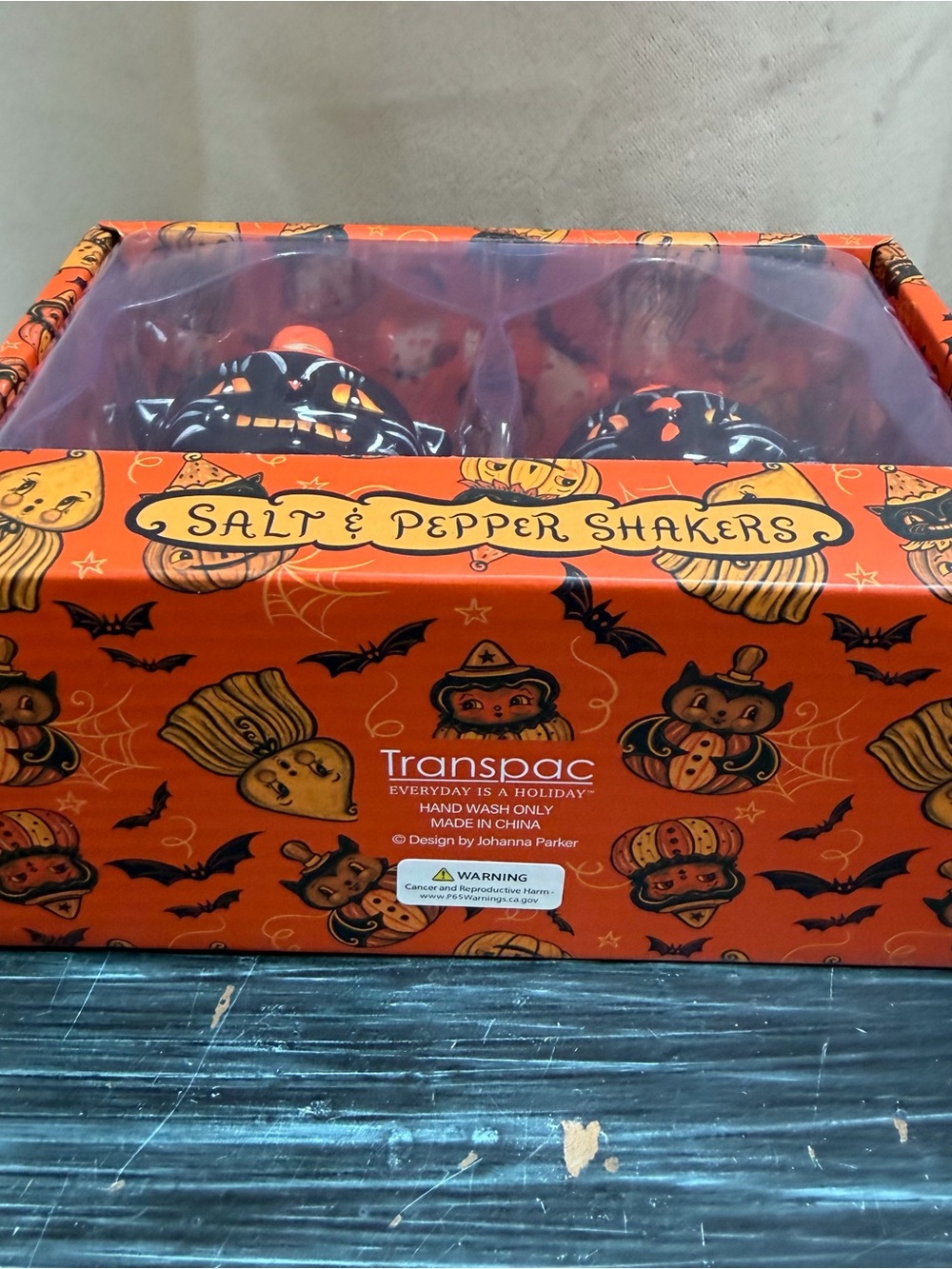 Johanna Parker Halloween Cat & Pumpkin Salt and Pepper Shaker Set - Orange NEW - Picture 4 of 6